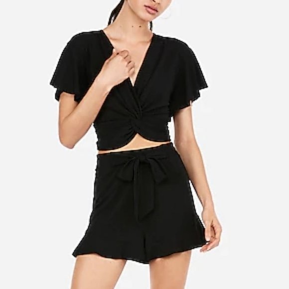 Express Black Ruffle Hem Shorts - Picture 1 of 2